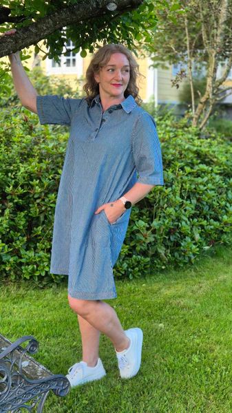 Hovedbilde AYNA Kjole Blue/White Stripe