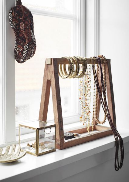 Hovedbilde SMYKKESTATIV Unika 