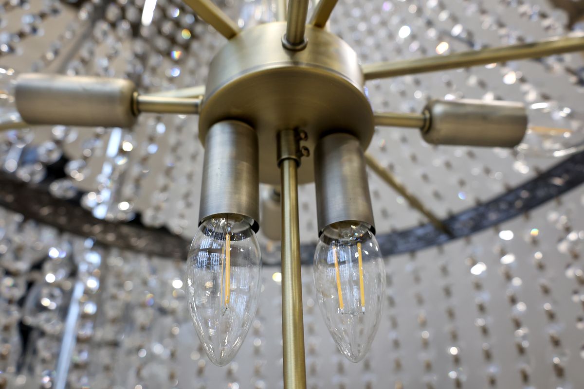 VERSAILLES Fransk Lysekrone m. Glasprissmer