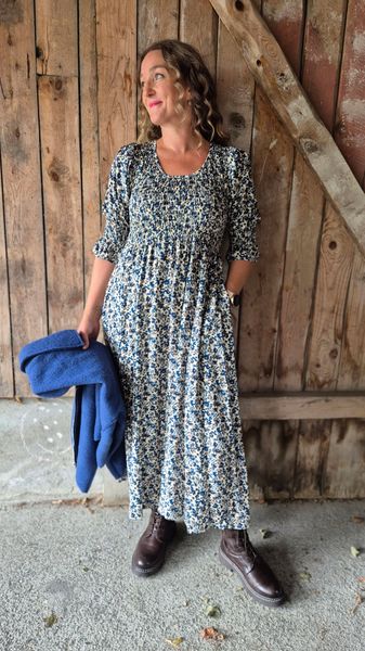 Hovedbilde MARIT Smock Lang Kjole Blå 