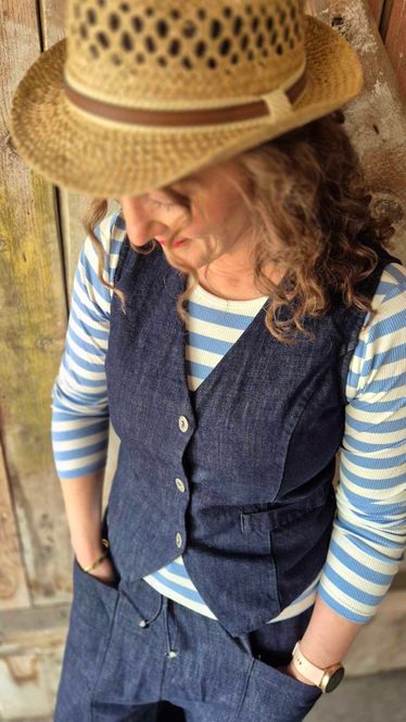 Hovedbilde RAW Vest Dark Blue