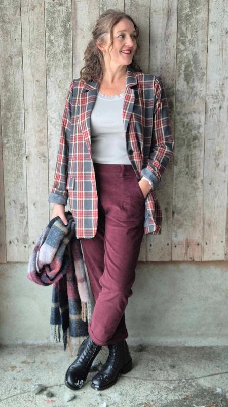 NELLIE Jakke Rute Wine