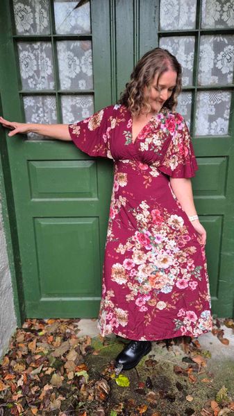 Hovedbilde PERNILLE Rose Kjole Bordeaux 