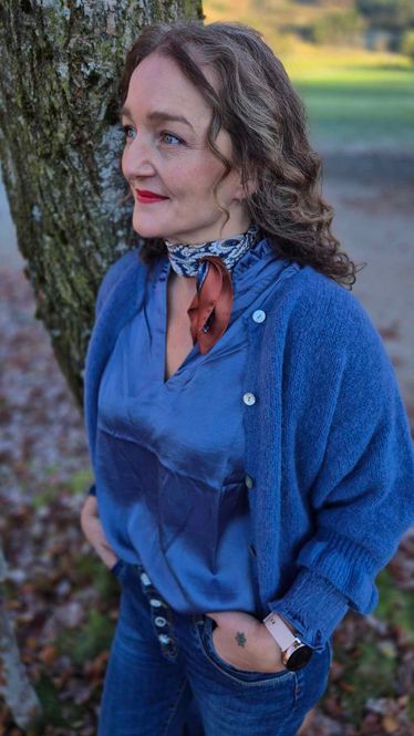 Hovedbilde MOE Satin Bluse Dove Blue