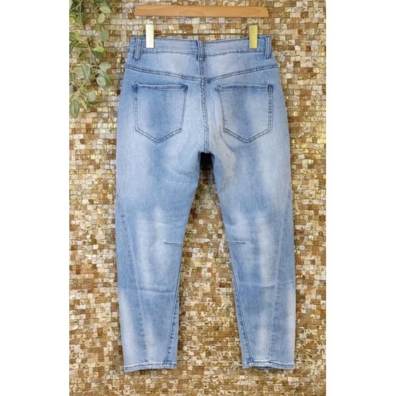 LOVE Jeans Denim Path 