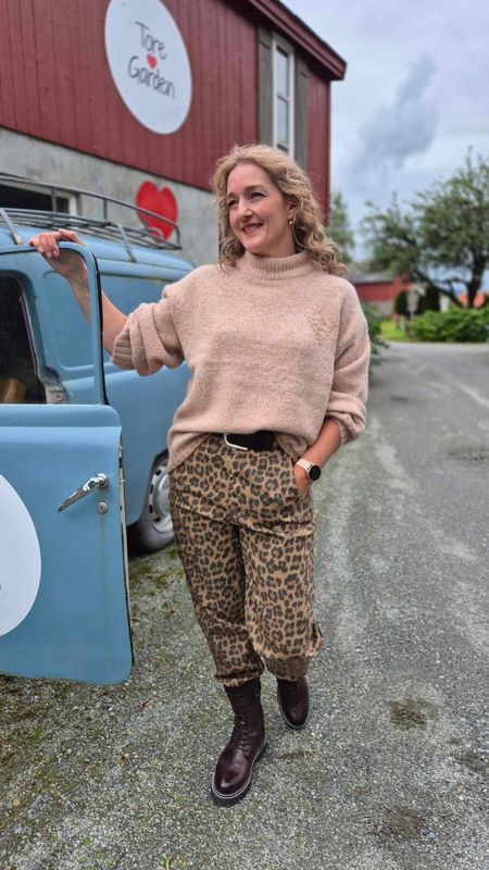 ELLEN Genser Savanna Tan 
