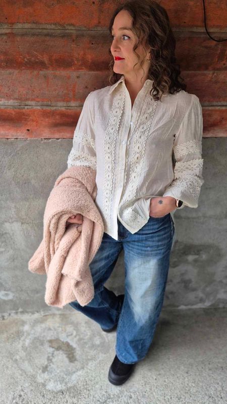 TONE Bluse Lace 